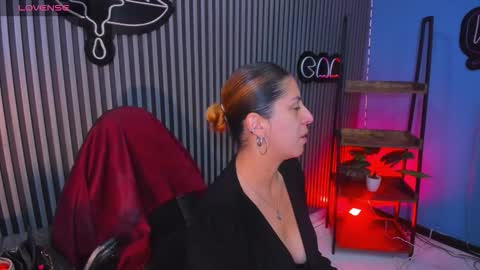 Snapshot of nahiajhonson_ chatting on 02/26/26, 12:15 Nahia online show from 02/26/26, 12:15