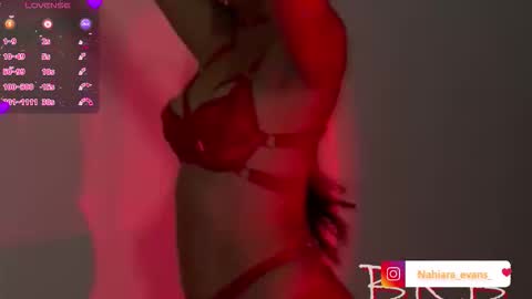 NAHIARA EVANS online show from 02/25/26, 07:29