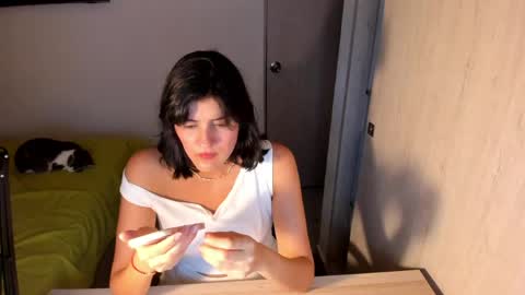 Snapshot of nahomi2021 chatting on 05/02/26, 05:01 independent model online show from 05/02/26, 05:01