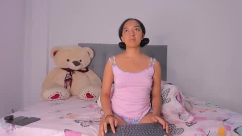 Laura online show from 01/16/25, 05:21