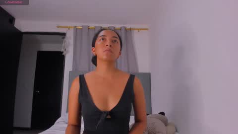 Laura online show from 02/25/25, 12:58