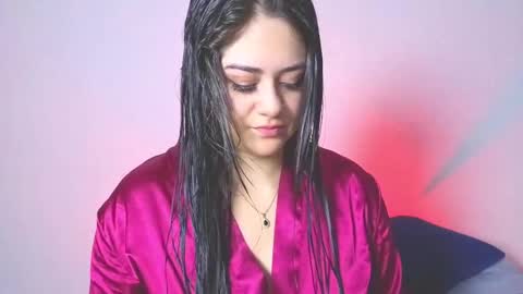 Nahomi  online show from 03/25/26, 08:53