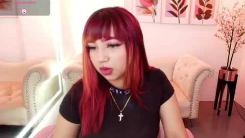nahomi_velmont online show from 05/06/26, 07:08