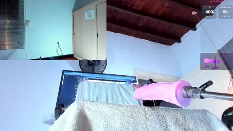 Snapshot of nahomidi_bello chatting on 02/05/25, 10:12 online show from 02/05/25, 10:12