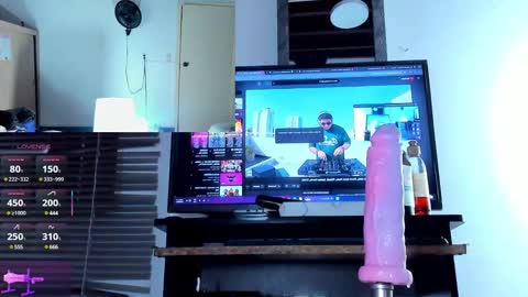 Snapshot of nahomidi_bello chatting on 03/04/25, 06:07 online show from 03/04/25, 06:07