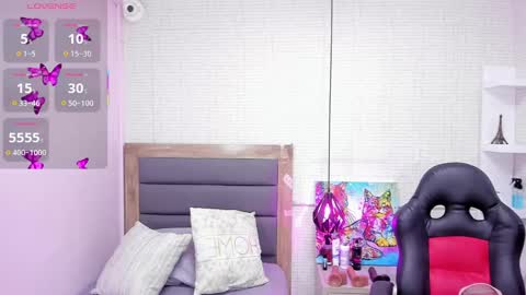   SHELBY   online show from 09/19/25, 12:06