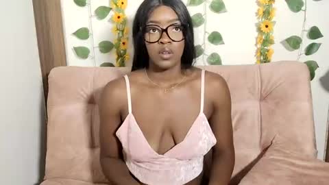 Nahomy  online show from 06/24/26, 07:35