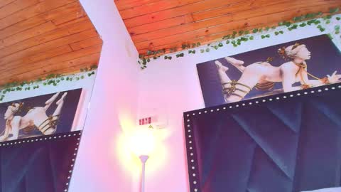 Naia x online show from 02/06/26, 09:51