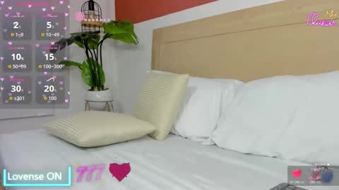 Snapshot of naiara30_ chatting on 03/28/26, 02:27 N A I A R A online show from 03/28/26, 02:27