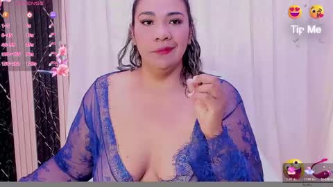 Nailha online show from 04/17/26, 10:07