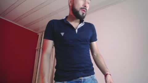 Snapshot of nainpaulo chatting on 10/04/25, 02:15 nainpaulo online show from 10/04/25, 02:15