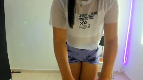 nairobbits online show from 04/13/26, 02:33