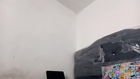 Snapshot of naisha_and_axelh chatting on 02/05/26, 05:39 naisha and axel2 online show from 02/05/26, 05:39