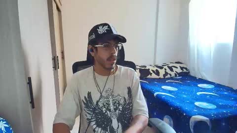 Snapshot of naitsihrc chatting on 11/28/25, 03:04 Nait online show from 11/28/25, 03:04