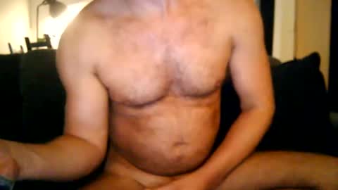 Snapshot of naked_dude25 chatting on 02/08/25, 06:54 naked_dude25 online show from 02/08/25, 06:54