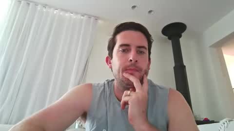 naked_man_1 online show from 04/11/26, 01:21