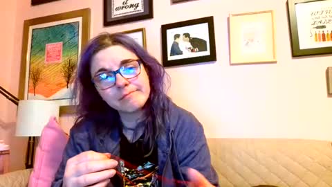 Snapshot of nakedcrafts chatting on 02/16/25, 06:43 Lizzy online show from 02/16/25, 06:43