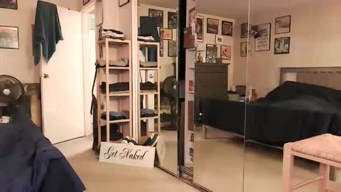 nakedmonkey online show from 03/08/26, 11:30