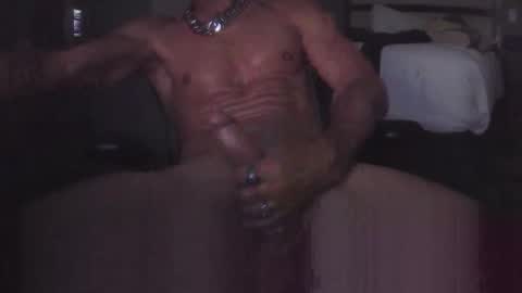 Snapshot of nakedoutsdeurwndw chatting on 02/28/26, 05:03 nakedoutsdeurwndw online show from 02/28/26, 05:03