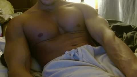 Snapshot of nakedwoodbbttr chatting on 01/08/25, 10:48 nakeDwoodBbetter online show from 01/08/25, 10:48