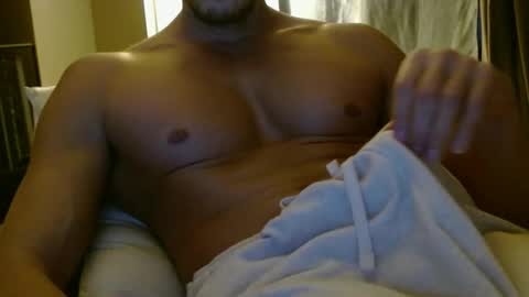 Snapshot of nakedwoodbbttr chatting on 01/28/25, 11:28 nakeDwoodBbetter online show from 01/28/25, 11:28