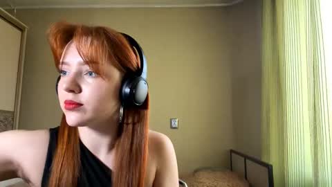 Luna online show from 02/14/26, 09:06