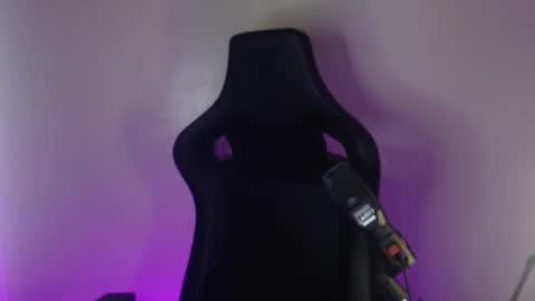 Snapshot of nala_saphir chatting on 09/20/25, 01:39 nala_saphir online show from 09/20/25, 01:39