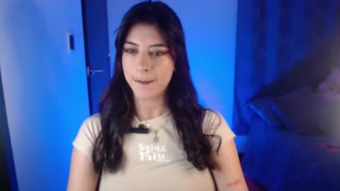 Snapshot of nala_saphir chatting on 11/27/25, 05:42 nala_saphir online show from 11/27/25, 05:42