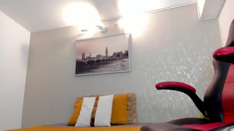 Snapshot of namastecute chatting on 11/21/25, 07:56 online show from 11/21/25, 07:56