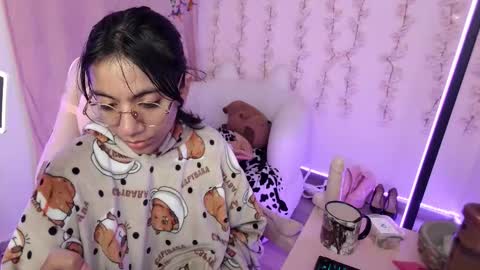 nami_usagi online show from 01/06/26, 11:58