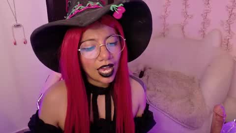 nami_usagi online show from 04/23/26, 06:10