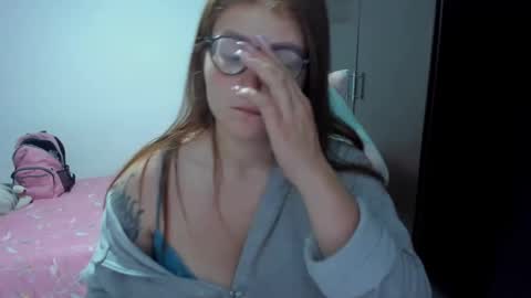 Nami online show from 03/04/25, 01:55