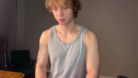 Snapshot of namiraaxel chatting on 09/23/25, 05:38 Georges online show from 09/23/25, 05:38