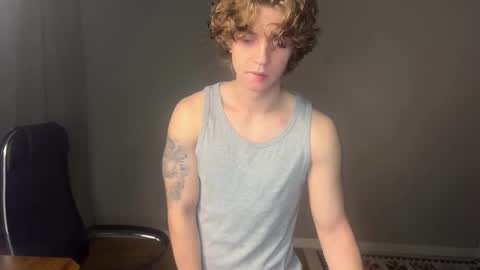 Snapshot of namiraaxel chatting on 10/03/25, 06:16 Georges online show from 10/03/25, 06:16