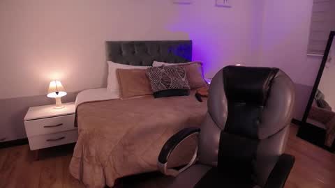 nami online show from 01/10/25, 09:44