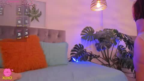 nami online show from 12/17/25, 06:47