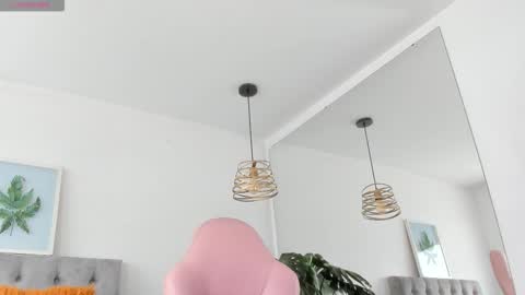 nami online show from 12/20/25, 07:54