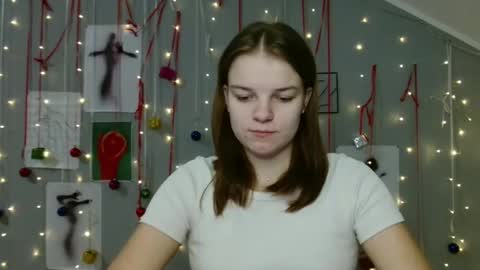 Nana online show from 11/19/25, 09:09