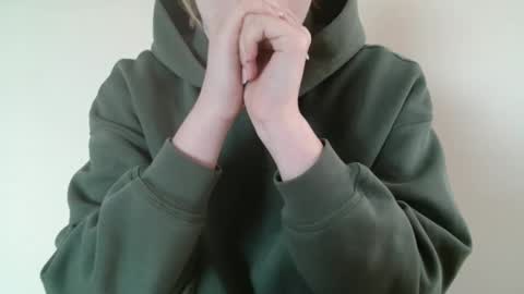 Nana online show from 04/08/26, 06:35