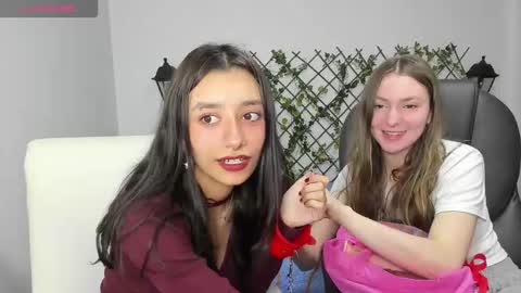 Snapshot of nana_rousse chatting on 02/20/26, 11:49 Rousse online show from 02/20/26, 11:49