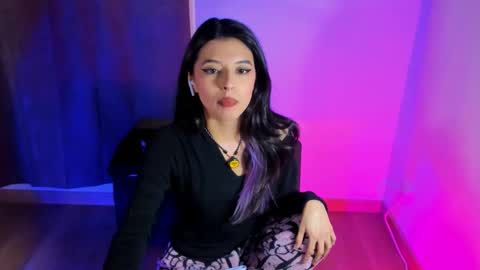 Nana  Natalia online show from 11/24/25, 01:27