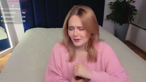 Snapshot of nanami_v02 chatting on 10/24/25, 08:16 Maeve online show from 10/24/25, 08:16