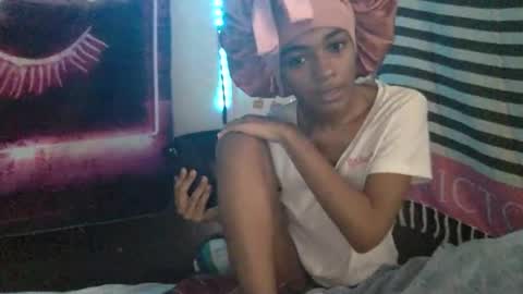 nanaonn online show from 11/21/25, 05:33