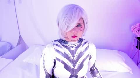 NanaOsaky online show from 12/05/25, 12:25