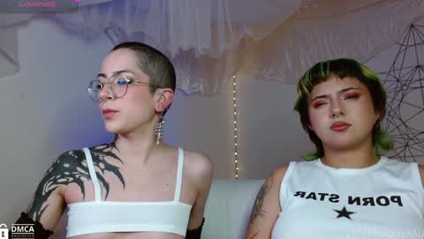 Snapshot of nanaxnana chatting on 12/04/24, 08:23 Alma Maria online show from 12/04/24, 08:23