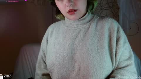 Snapshot of nanaxnana chatting on 01/04/25, 12:59 Alma Maria online show from 01/04/25, 12:59