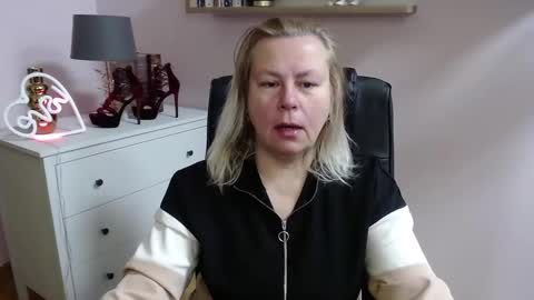 Snapshot of nancy_sugar chatting on 02/25/25, 05:41 Nancy online show from 02/25/25, 05:41