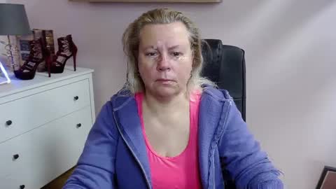 Snapshot of nancy_sugar chatting on 03/04/25, 05:42 Nancy online show from 03/04/25, 05:42