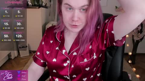 Nancy online show from 01/23/25, 06:24