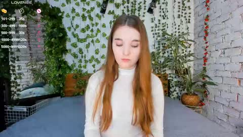 Snapshot of nancycaseys chatting on 02/17/25, 06:09 Luna online show from 02/17/25, 06:09